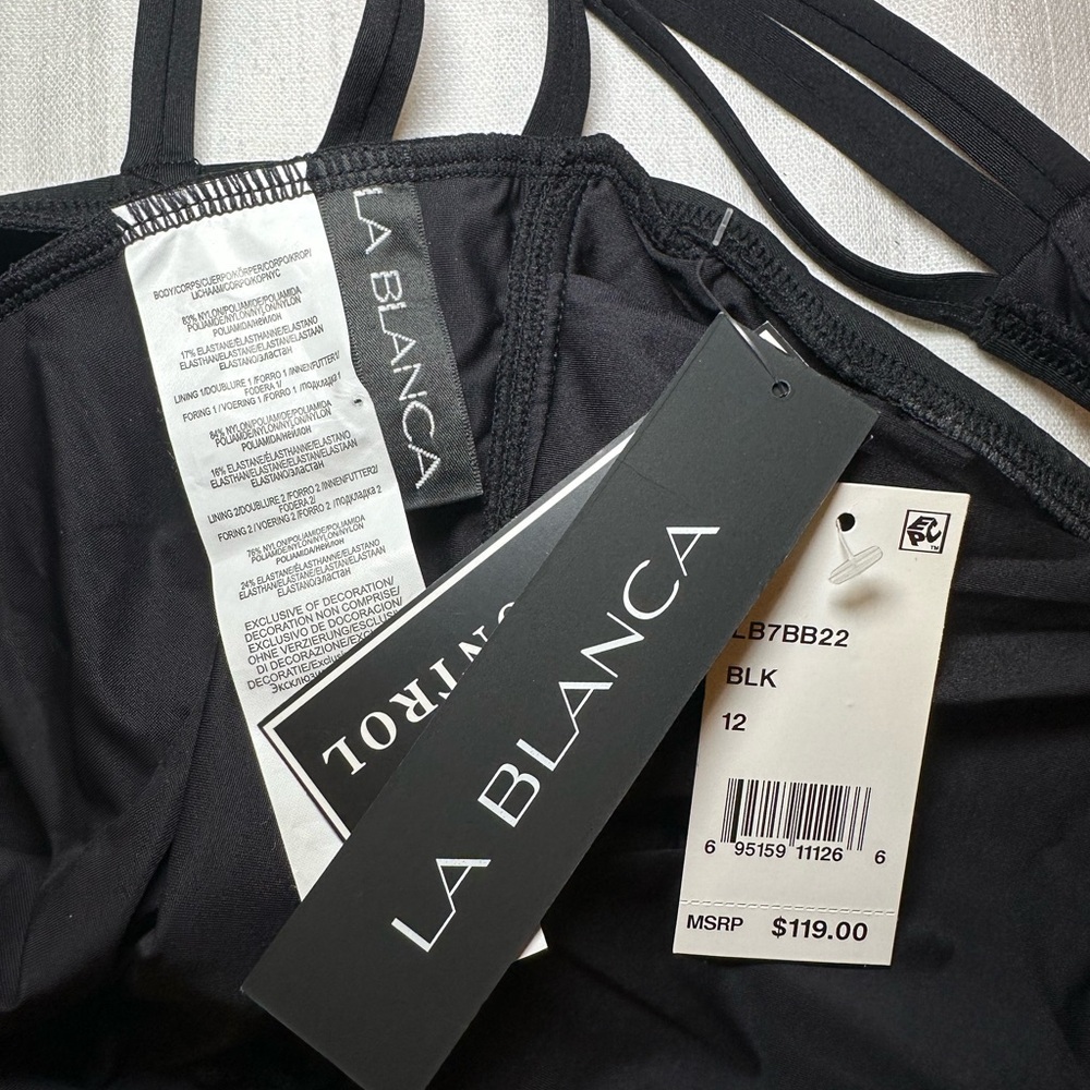 La Blanca NWT Nailed It Multi-Strap Cross-Back Classic Black One Piece Swimsuit - Picture 5 of 10